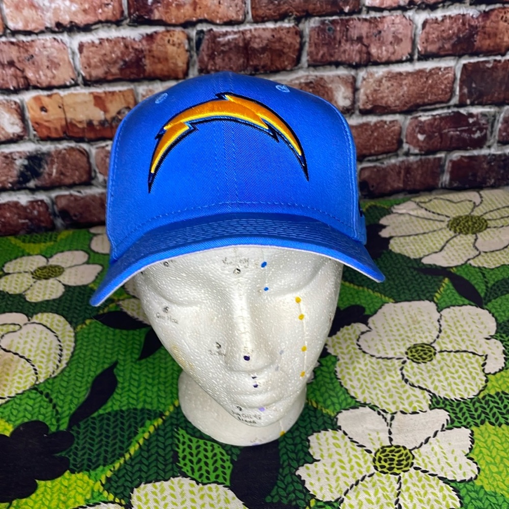 NFL Chargers New Era 9Fifty adjustable football hat cap blue lightening medium